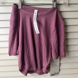 Lululemon cropped shirt size 4 NTW